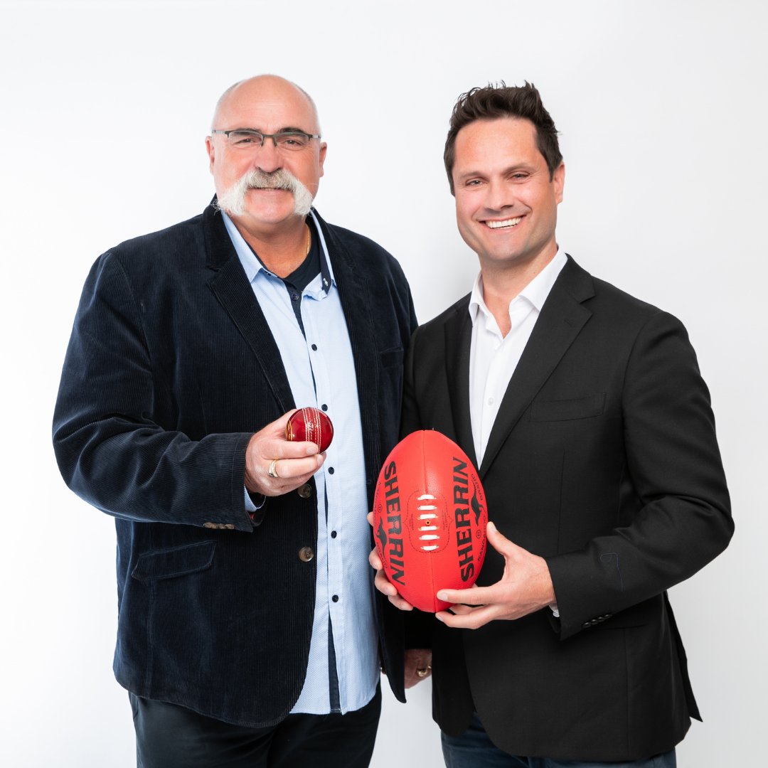 JodiLeeFdn's tweet photo. The ball is in your court, field, pitch...
@MervHughes332 & @GavinWanganeen are urging you to talk to your mates about the importance of completing the free #BowelCancer Screening Test when it arrives in the post, it could save a life.
#TalkingShitShow
https://t.co/dbFZJqKH2m https://t.co/tuGvcE6HGN