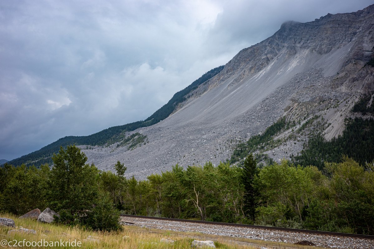 c2cfoodbankride's tweet photo. After crossing the border into AB...

Frank Slide
Pincher Creek power

#c2cfoodbankride #onboardphotographer #thisisour🇨🇦 https://t.co/6VH71PGNYZ