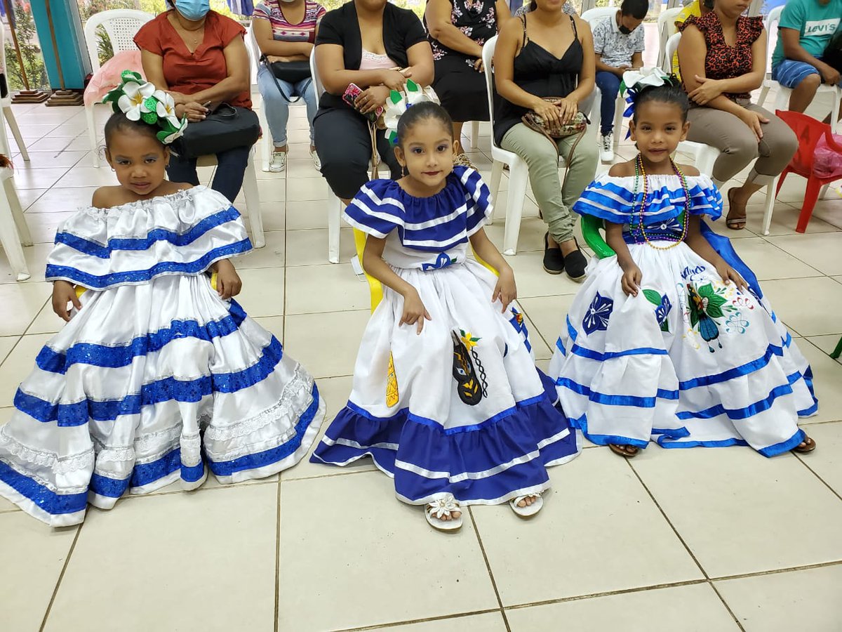 minedchinandega's tweet photo. 1-3| Festival folklorico infantil departamental de Educación Inicial. En saludo a la gran Cruzada Nacional de Alfabetización.

#Nicaragua
#EnVictoriasEducativas 
#PatriaBenditayLibre https://t.co/SZHYKZDyuQ
