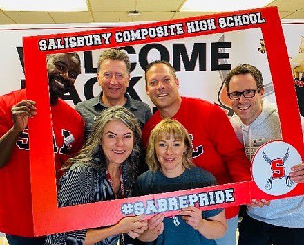 SalComp's tweet photo. Today welcomed our Grade 10’s and the future class of 2025!  @eips @SalComp #sabrepride #gobigred #welcometohighschool https://t.co/ICqVNRfLGm