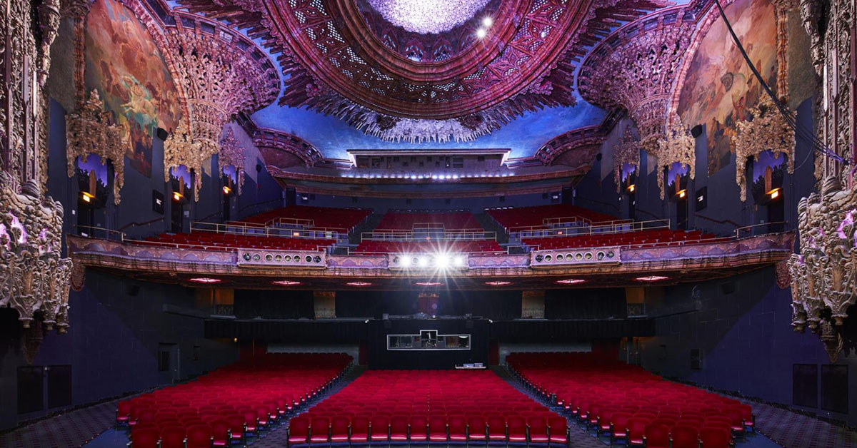 AnitaMonga7's tweet photo. The movie-palace Theatre at the Ace Hotel started in the silent era and is now a state-of-the-art venue for rock concerts, dance performance, comedy, and movies. They successfully do it all with seats. If Los Angeles can, why not San Francisco! # SavetheCastro https://t.co/kqqi5wJmf3