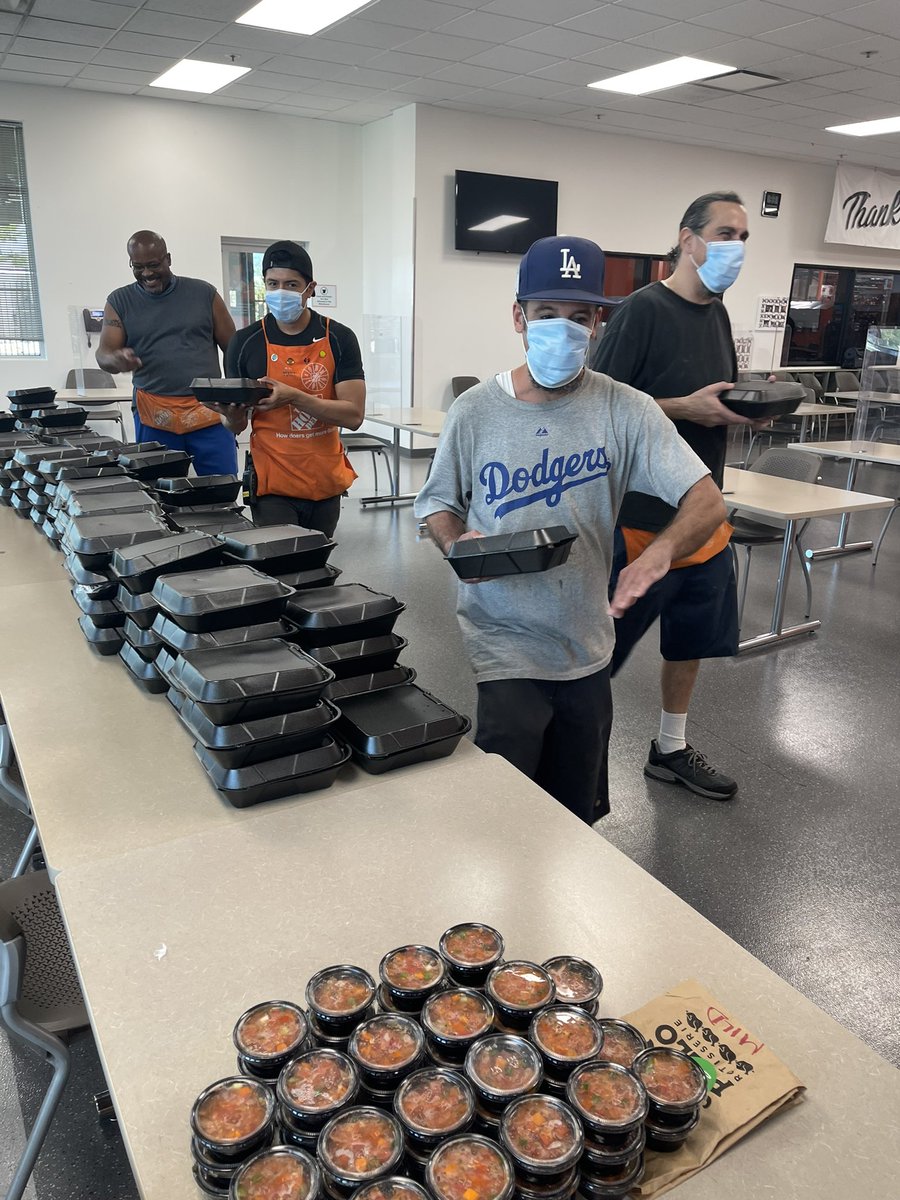 Our associates enjoying some delicious Juan Pollo 🍗 for our MIB meal. 🤤 can’t go wrong with that! <a href="/BrandiCassiani/">Brandi Cassiani</a> <a href="/KimberlyThd/">KimberlyTHD</a> @camilo_5520 <a href="/adanr0621/">Adan Rodriguez</a> <a href="/RobertDMillerT1/">Robert D. Miller@THD</a>