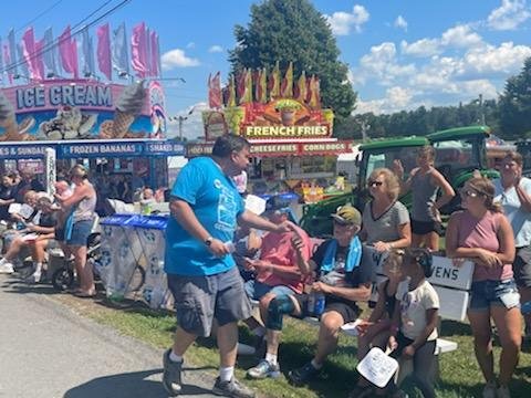 ZeiglerForPA's tweet photo. Being in a parade with
@conklinforpa @LauraShadlePA and @Tor_Michaels is always a great time. Glad to participate in the @GrangeFair1874 parade. Join and support our campaign #ForABetterTomorrow here: https://t.co/uRKKswMi7o #HD171 #RuralPA #GrangeFair #ElvisIsInTheParade https://t.co/i2kbIxNder