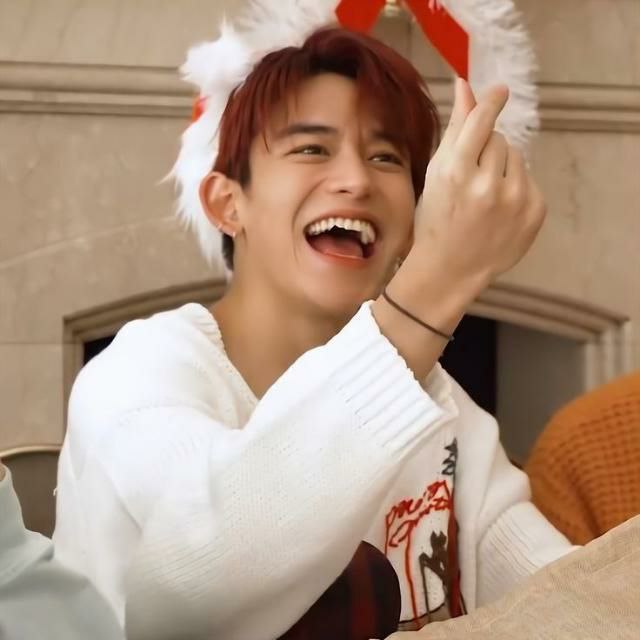 HayllaExoL1485's tweet photo. Cara um ano já se passou, sei q para muitos um ano passa rápido, mas esse Q ano sem o Lucas foi um ano bem, mais bem longe...  +

LUCAS WE LOVE YOU 
#LUCAS #WhereIsLucas #LucasWeLoveYou #1yearwithoutLu https://t.co/4Jf56R35QL