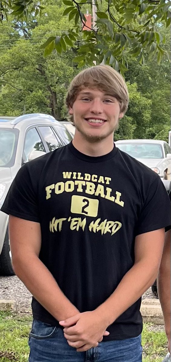 dupuyc3's tweet photo. Well #2, we start the final ride tomorrow night at Dumas vs the Bobcats. Proud of you always and can’t wait to watch you have fun! Let your leadership and actions power the team to victory! Awesome group of Seniors and Underclassman making up the Wildcats! #115 https://t.co/O6EczCBgu6