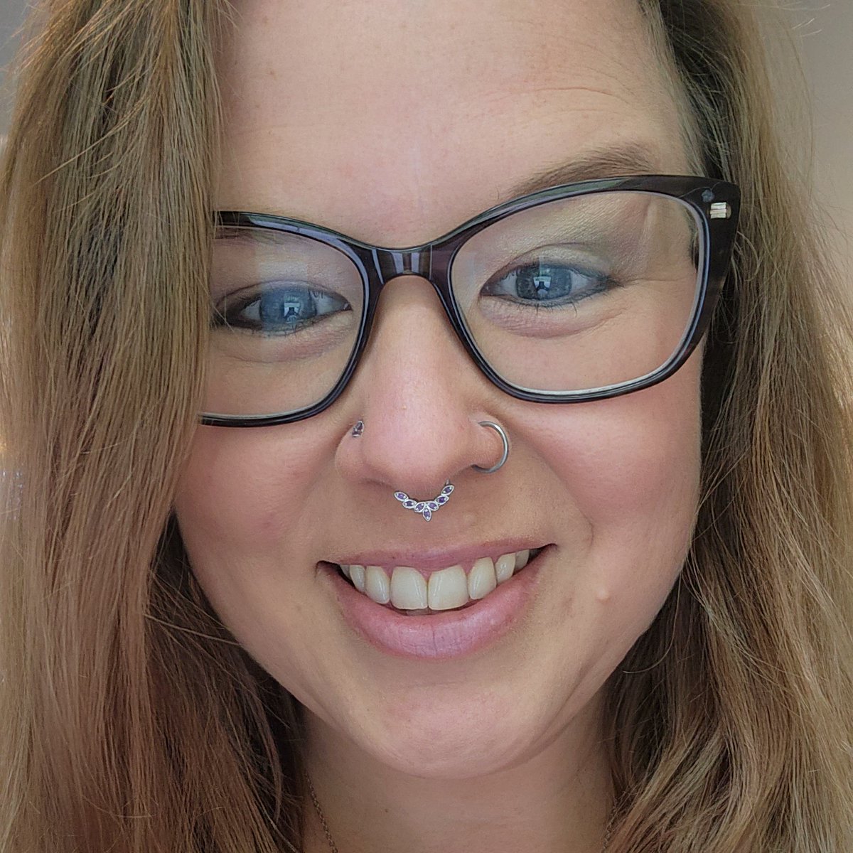 TheManicPenguin's tweet photo. I am enough! And so are you 💞
#NewProfilePic #nerd #tattoos #woman #selfie #selflove #selfconfidence #strongsmartwomen #glasses #gamergirl https://t.co/vV4ZRFDrFZ