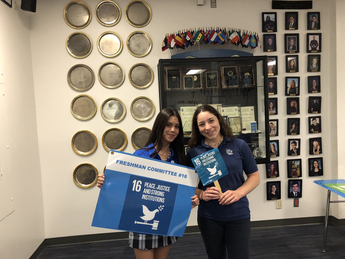 SOCOMUN1's tweet photo. One month until #socomun are you excited? 🦅😎🇺🇳🤩 #mun #modelun #munisfun #modelunitednations #smchsmun 
#smchs #wearesm #smchseagles #goeagles #smeagles #eaglepride #santamargaritaeagles #smeaglepride  #greatdaytobeaneagle #sdgs #globalgoals #sustainabledevelopmentgoals #sdg7 https://t.co/JxFs51qz95