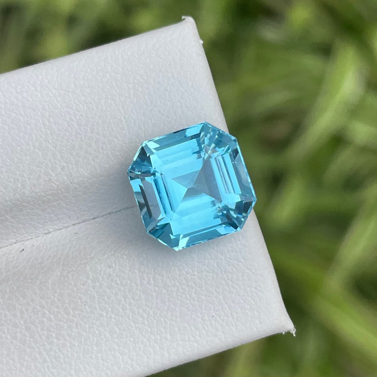jahnestacado's tweet photo. AAA Flawless Loose Sky Blue Topaz, Loose Gemstone, Faceted Blue Topaz, Perfect Square Asscher Cut Blue Topaz For Sale
#sale #Faceted #loose #aaa #TopazPerfect #Gemstone #AsscherCut #sky #topaz #Flawless #finefacetedgems #EtsyEmail
👉https://t.co/ThgYZT0ZTF https://t.co/hf7WLVnQqn