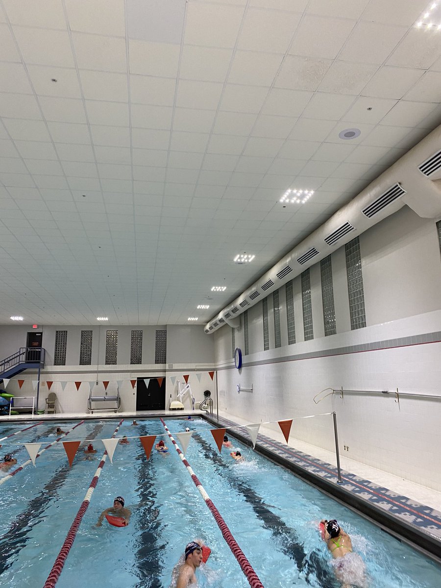 UNLSwimClub's tweet photo. On the grind😤🔥💪 https://t.co/P7KZxTsrjF
