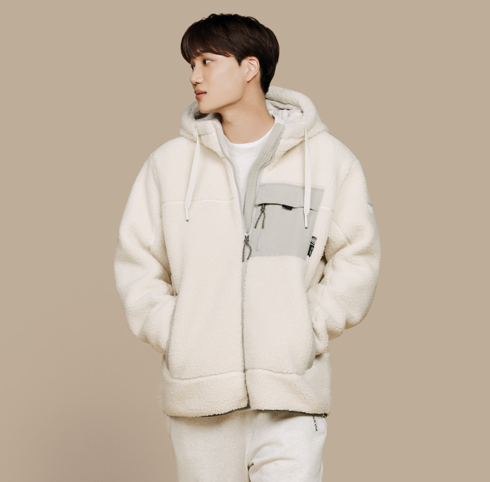 ErigomsBR's tweet photo. Atualização da Yak Story no Naver Store com KAI e IU 🤍

🔗:https://t.co/OwRTosk3LY
🔗:https://t.co/IqHnVTawCJ

#KAI #카이 #KAIxIU #KAIxBLACKYAK @weareoneEXO https://t.co/F2zO7PsLeS