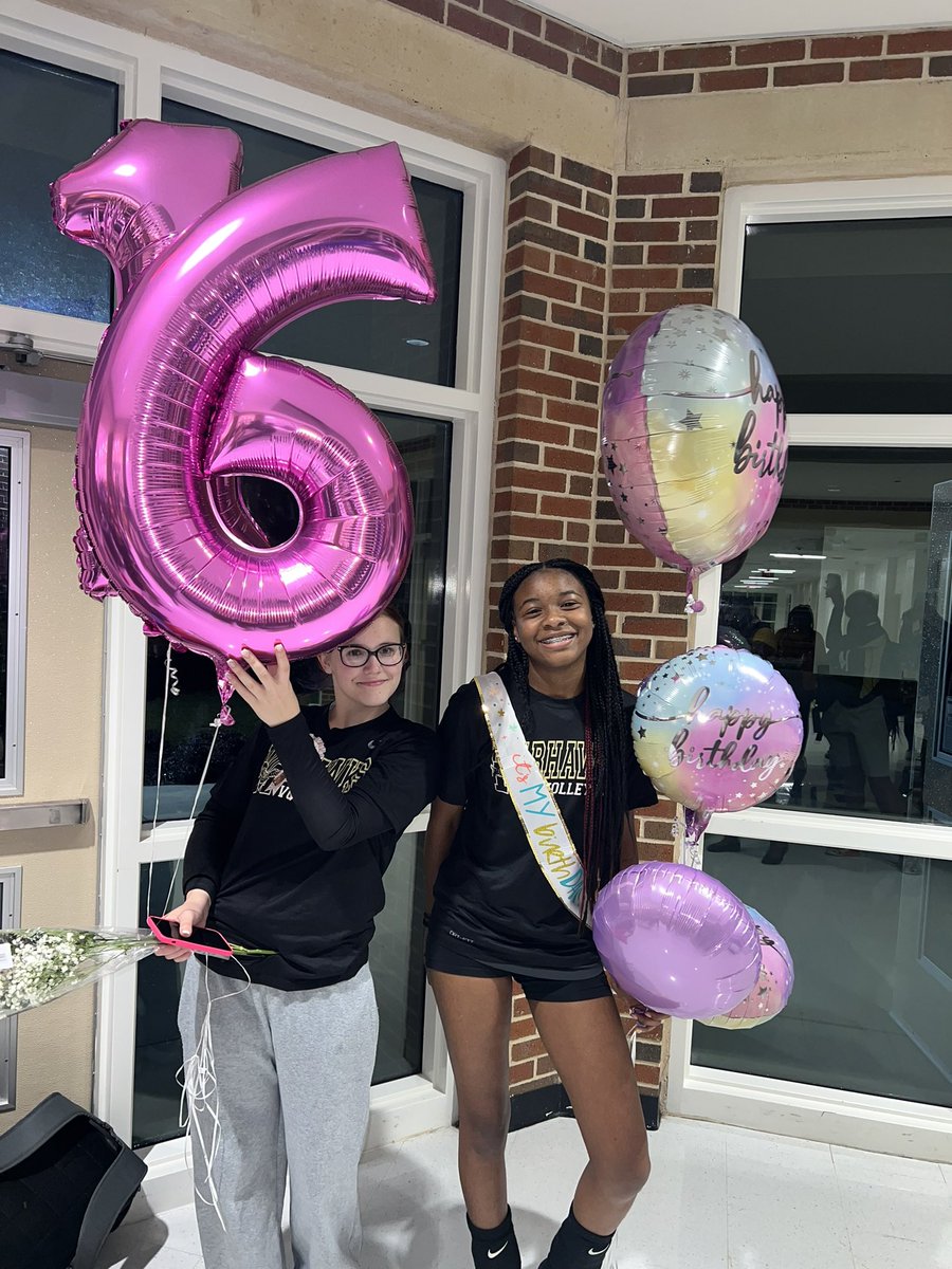 A very happy birthday to Kamiya and Lola! 🎈Also, congratulations to both teams on a win against Alcovy High! #wearewarhawks