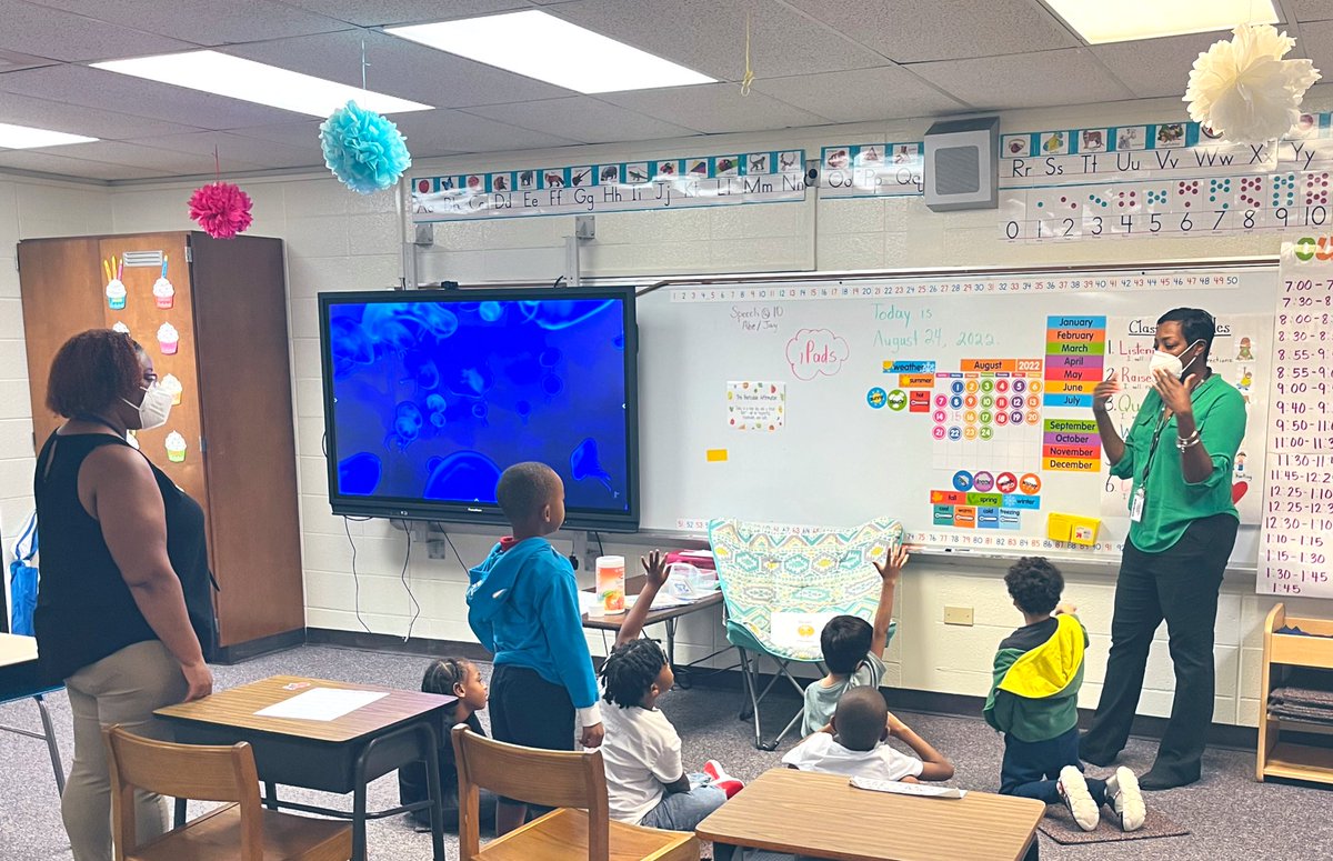 Tara Geiser tweet media