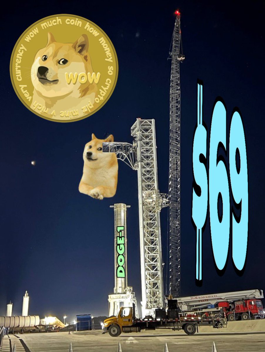 MattWallace888's tweet photo. THE THE MOOOOOOON! https://t.co/iwUJovIyv4