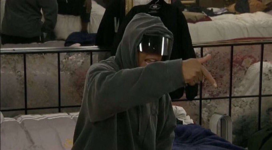 Keychain__'s tweet photo. @BB_Updates TAYLOR OR MONTE FOR HOH IDC https://t.co/f4c1mG5T1r