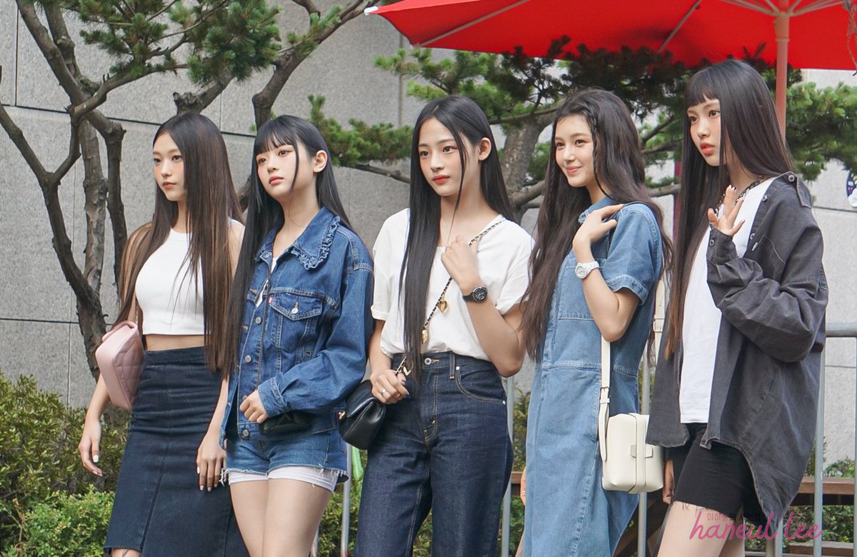 하늘 / seeing IVE for the 7th time tweet media