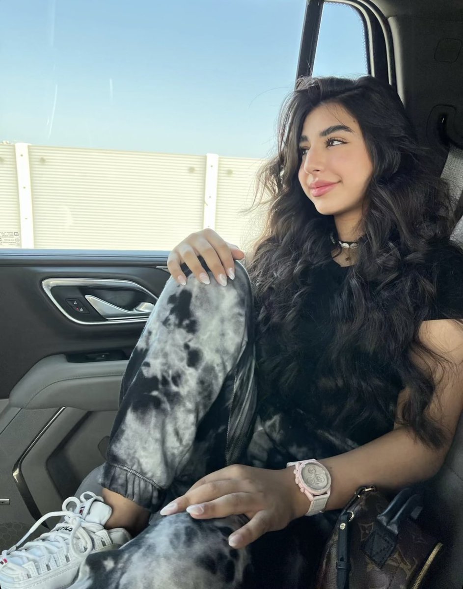 gh_ga_'s tweet photo. غرور صفر🖤 https://t.co/b7lT2We2Im