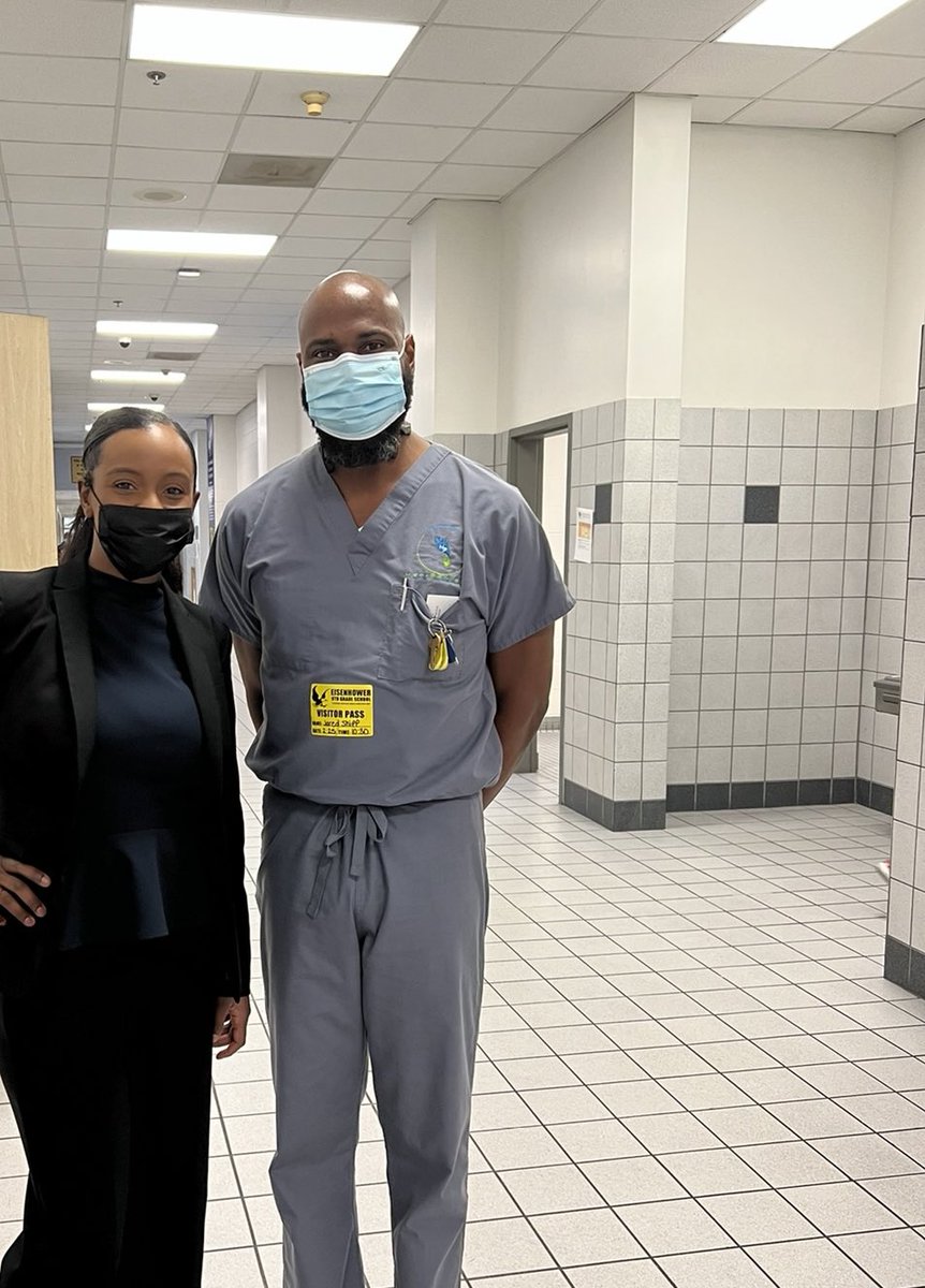 MrsGarner08's tweet photo. Thankful to every professional who came out to engage with our IB scholars at our Black Business Expo! Our scholars had a chance to network with a Physician, Attorney, Engineer and many other professionals! Representation Matters! @Ike9_AISD @JEOcanas1 @AldineISD https://t.co/JSFiCES8rg