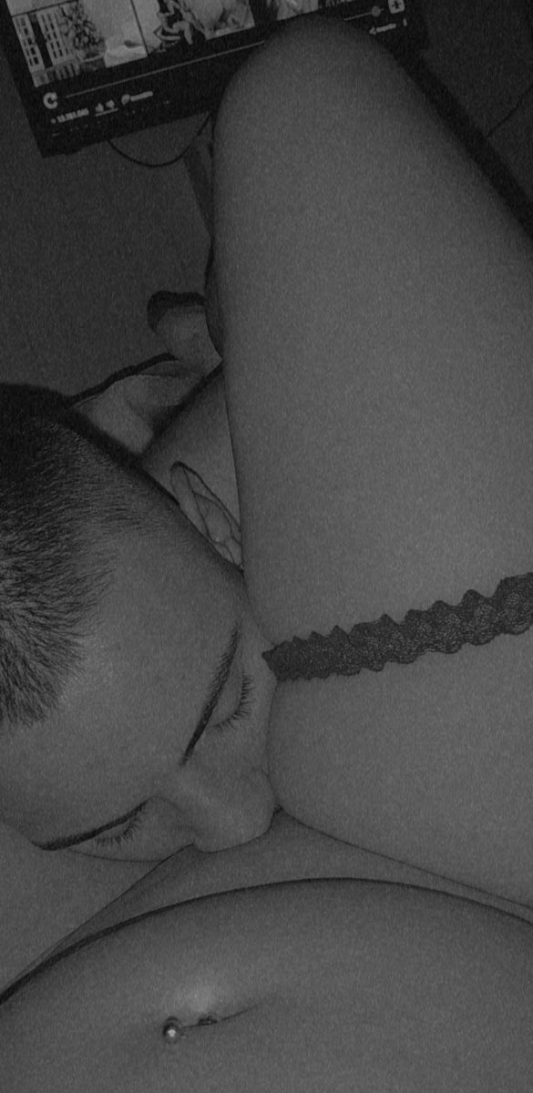 tudoputaria18's tweet photo. Poderia ser nós🤤🤤🤤 https://t.co/CzHYPuwrql