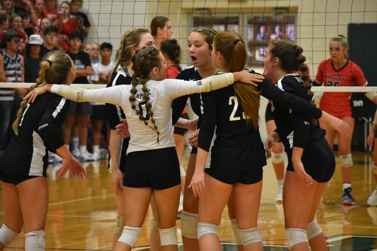OGGageJohnson's tweet photo. FINAL: Daviess County tops Owensboro Catholic 3-0 (26-24, 25-23, 25-15). The Lady Panthers intensity with big games from Newcom and Owen helped them grab the win over Owensboro Catholic. DC sits at 6-4 overall with the win, while the Lady Aces fall to 1-2 https://t.co/Rg9yzoSCOb