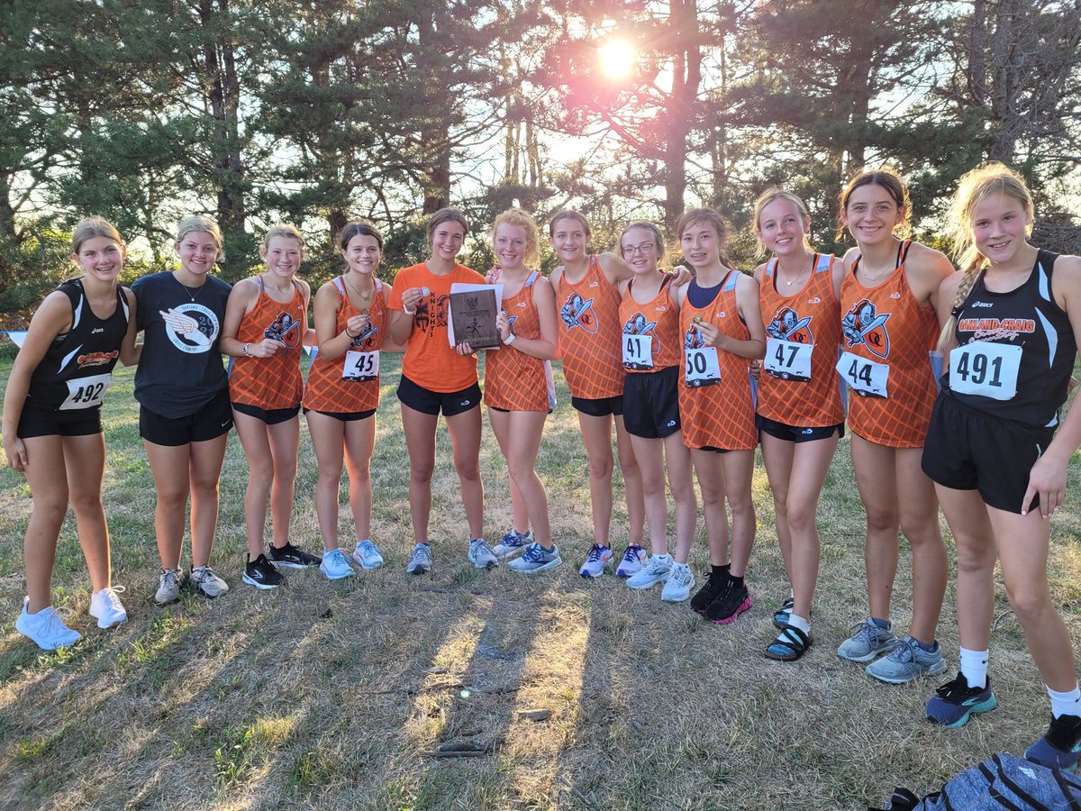 mkunwin's tweet photo. So much hardware today! Chaney 2nd, Carolyn 5th, Gabi 15
 Girls team 2nd! JV-Abigail 1st, Ashlynne 5th, Ella 6th! Boys-Dawson 8th, Brayden 15th and team finished 6th. JH-Ellinor-6th, Lily-10th, Simon-2nd, Logan-6th! So proud! @OC_Knights https://t.co/KhRvHurjbS