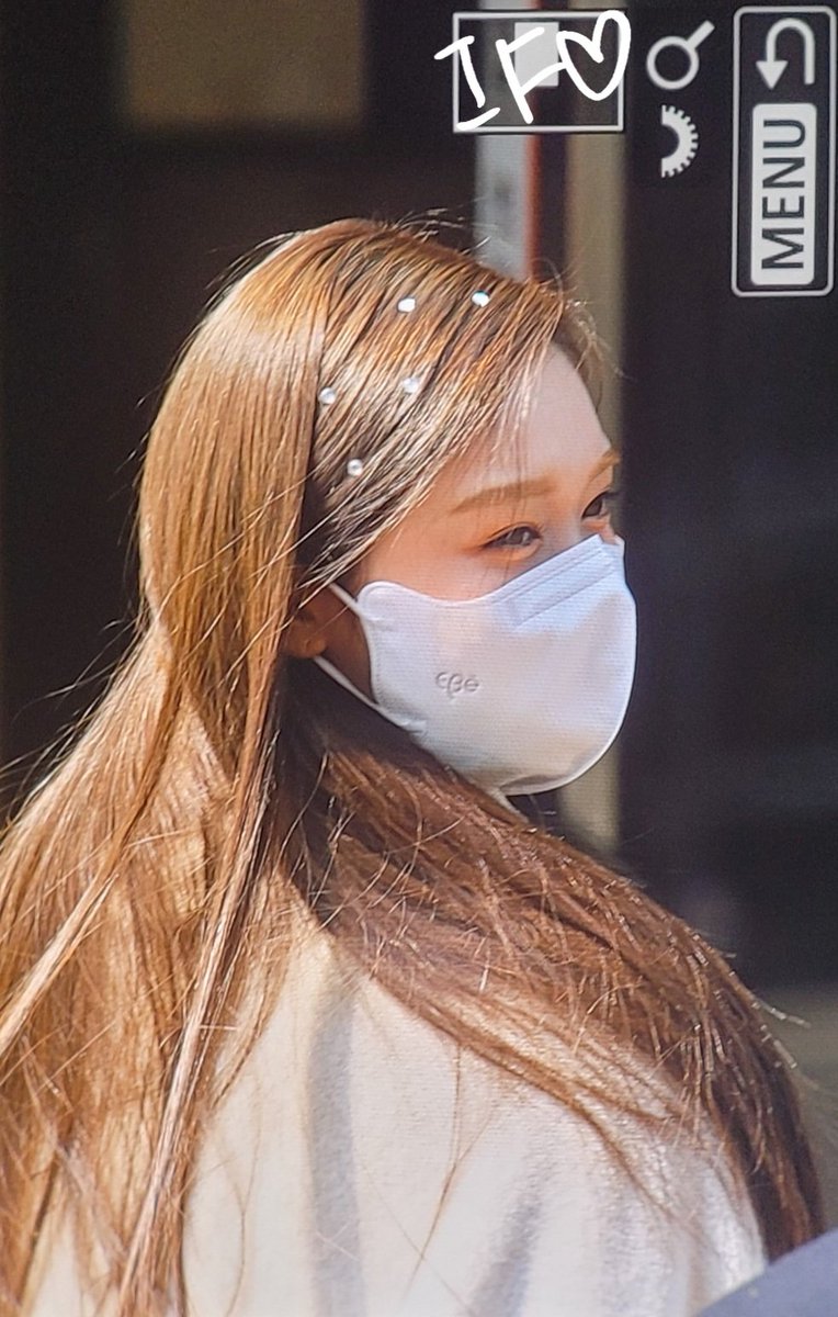 Leeseo_iF's tweet photo. 220826 아이브 이서 뮤직뱅크 출근 프리뷰  #IVE #아이브 #이서 #Leeseo https://t.co/cmgNqqUE6O
