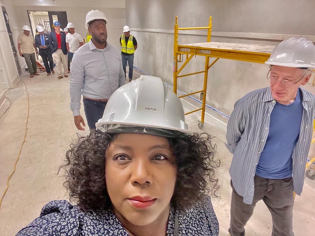 DeeBoydBroker's tweet photo. Today, we toured a new school in Algiers. It will be named after the 1st black woman elected to the School Board. Rose Mary Loving served from 1977-1989. She was elected board president in 1982, 1983&1985. So proud to know she's still making HerStory! #schoolboard #AlgiersStrong https://t.co/QQBtE3SH7h