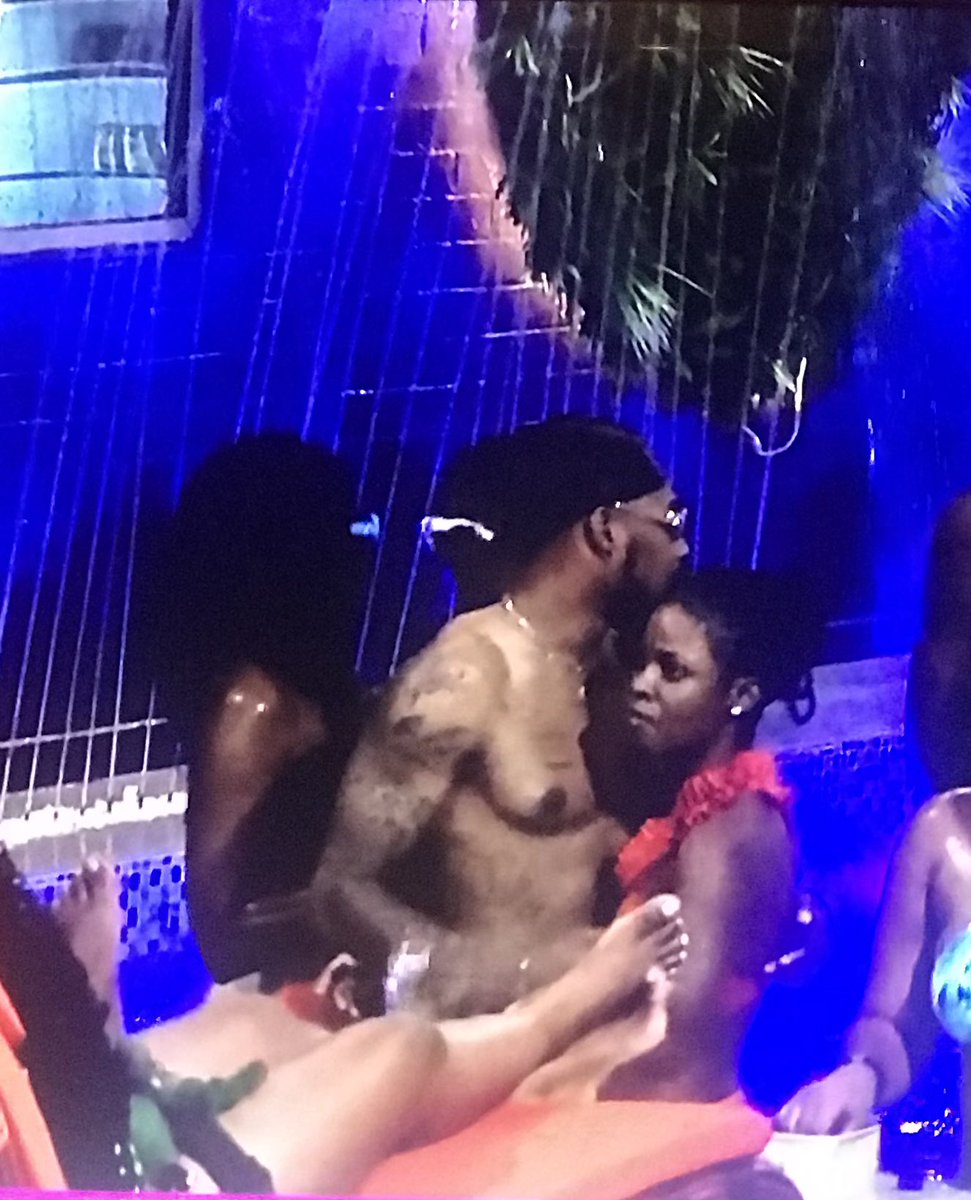 leereports's tweet photo. Sheggz said God brought him to the house to find Bella!! Omo #Bbnaija #BBNajiaS7 #fadekemi https://t.co/9ZAKO4uhEO