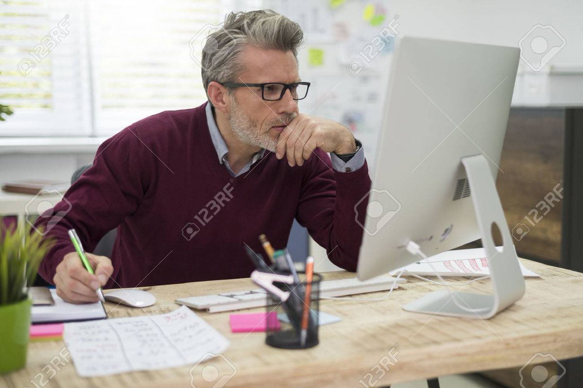 me strategically making art so I can get my desired 16 likes and tweet nothing for the next 2 days