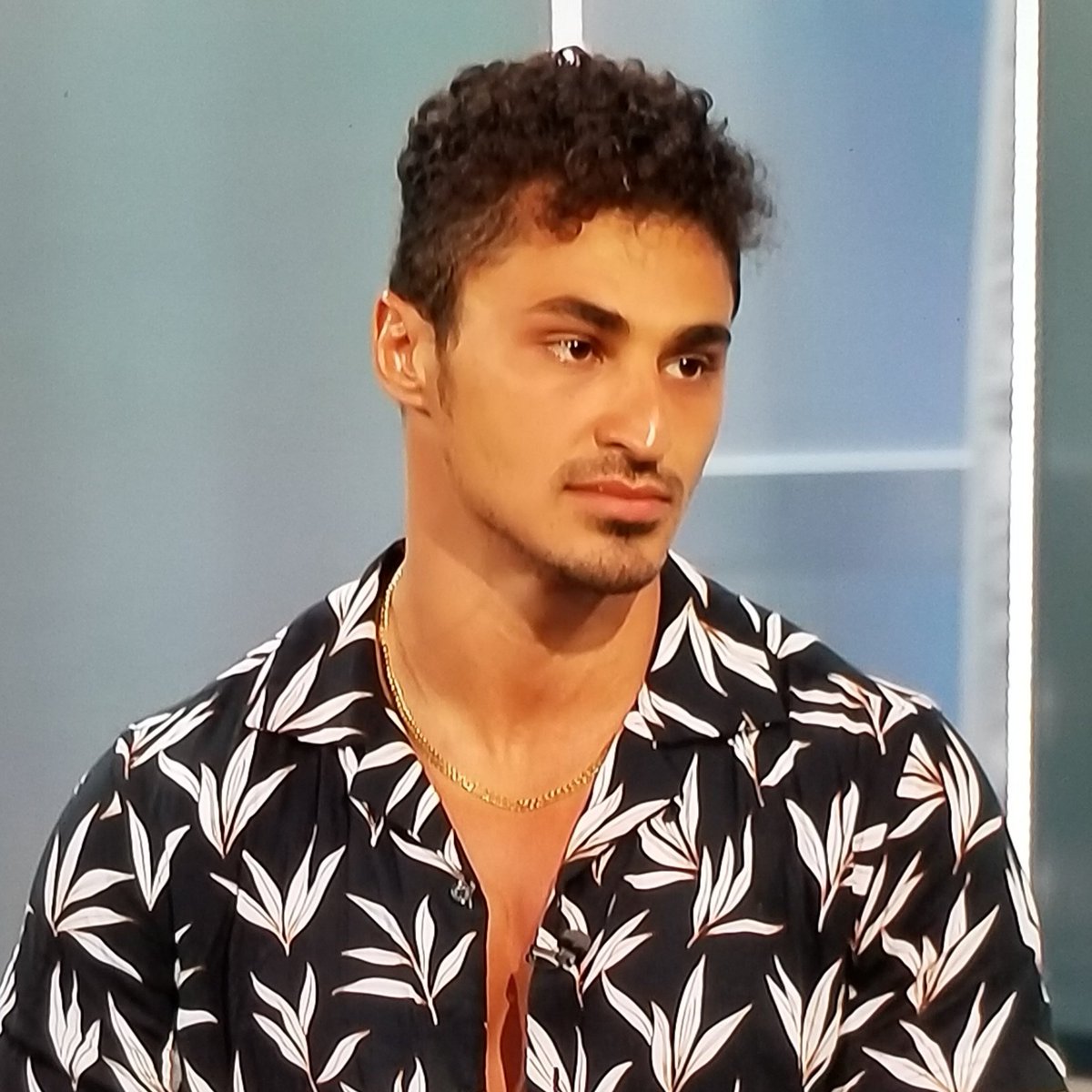 WaaambulanceNYC's tweet photo. Poor Joseph has to be in a house now with Boot and Brazil.
God speed sir!
#bb24 #bblf
#poorjoseph https://t.co/JsniKRpH3C