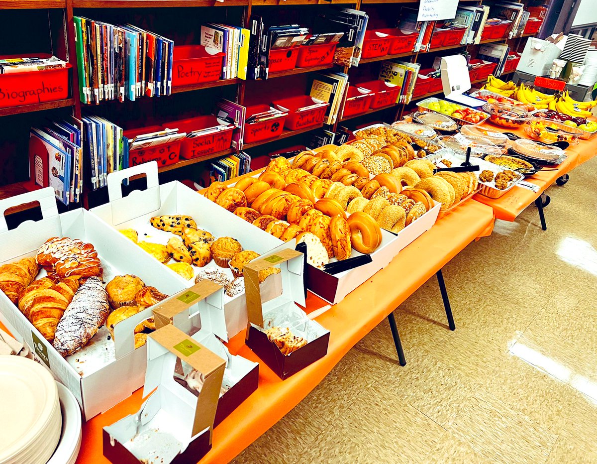 DanaBisker's tweet photo. A special thank you to Mosaic Christian Church for providing breakfast to @WinfieldESBCPS faculty &amp; staff this morning. #impactweek #watchusgrow #communityschools #BCPSTogether https://t.co/kwfBeqRgiW