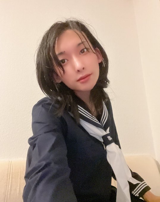 新到的衣服~是普通到不能再普通的Jk~ （表面看起来是这样）  不过其实是cos啦！ 等弄好假发唔姆唔姆 https://t.co/MCGGkMYAUx<a href="/tag/%E4%BC%AA%E5%A8%98"class="tags"><span>#伪娘</span></a><a href="/tag/%E5%A5%B3%E8%A3%85%E7%94%B7%E5%AD%90"class="tags"><span>#女装男子</span></a>