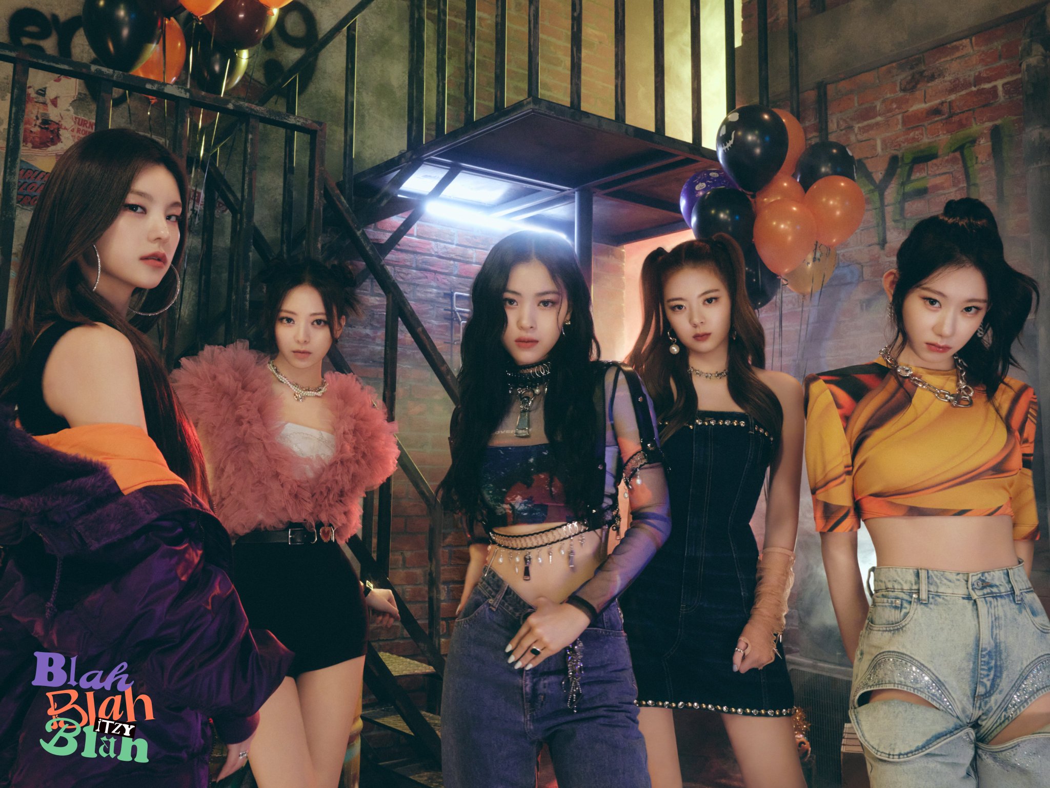 ITZY ユナ BLAH BLAH BLAH 直筆サイン入りチェキ ポラロイド ITZY ユナ BLAH BLAH BLAH 直筆サイン入りチェキ ポラロイド