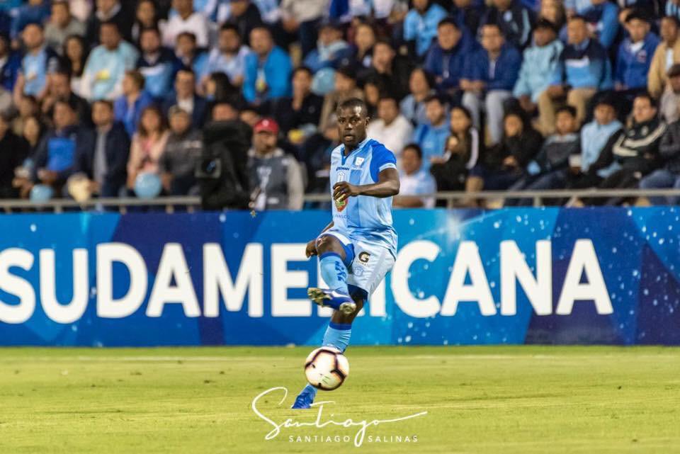 Patron19David's tweet photo. Feliz aniversario viejo y querido @Macara_Oficial  🤙🏿⚽️🤙🏿⚽️ https://t.co/TkJJoP7FiK