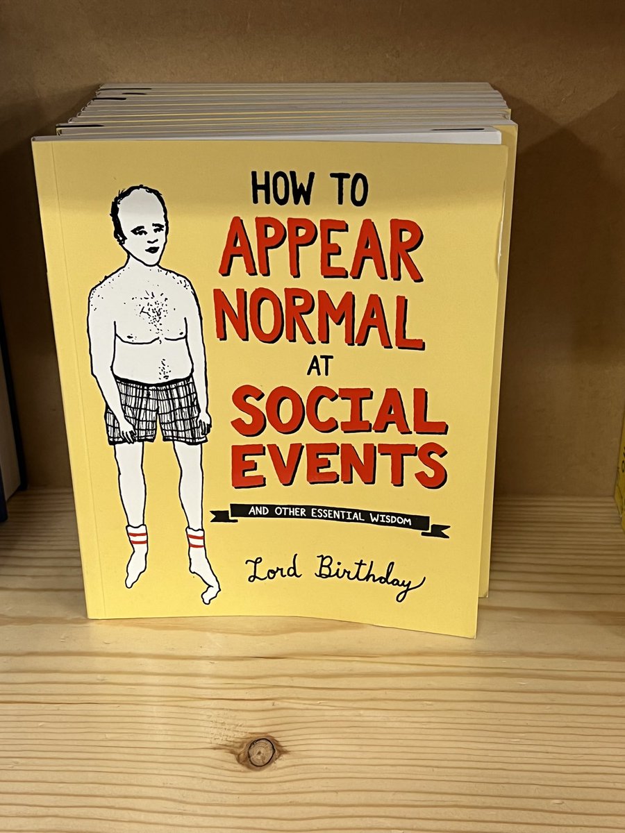 Is it a bad sign if your team buys you this book for the race? #hoodtocoast <a href="/JonTripledeac/">Jon Yoder</a> <a href="/Stein10K/">Bluto</a> <a href="/mikewalsh_md/">Michael Walsh, MD</a> <a href="/LemmingScout/">Scout Ewing</a>