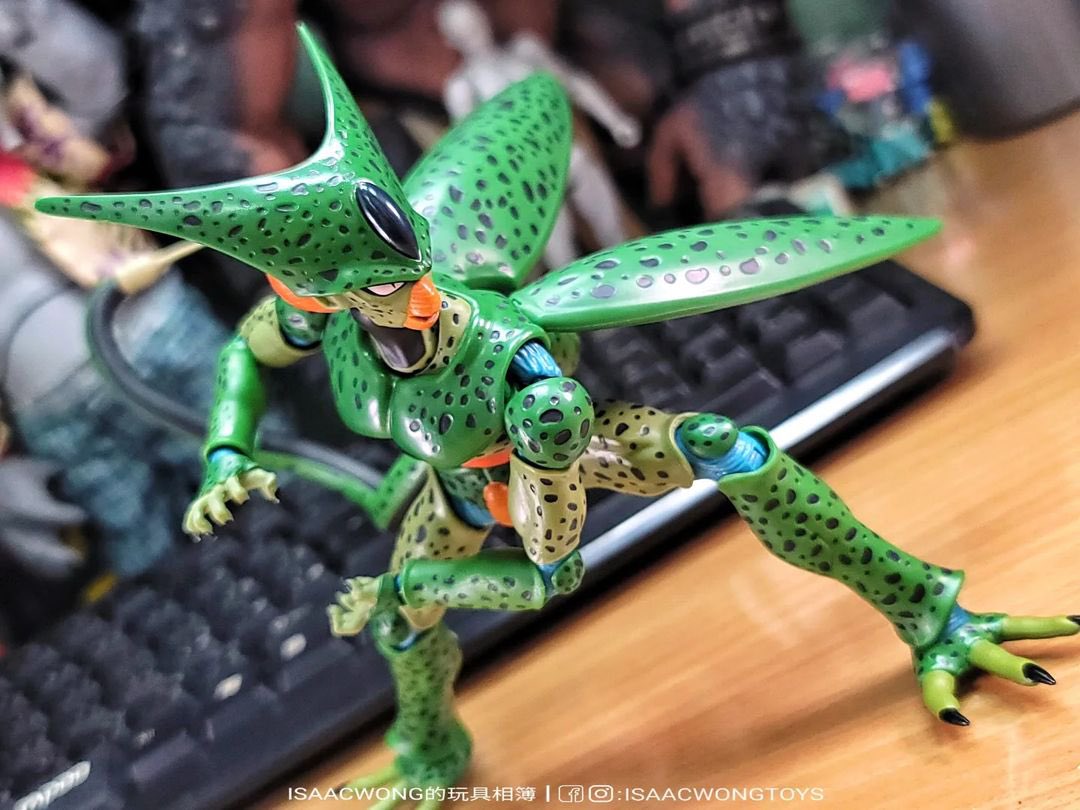 ActionActionFig's tweet photo. A look at Cell (First Form) S.H.Figuarts! 📸: @isaacwongtoys 

#ActionFigure #ActionFigures #DragonBallZ #Cell #SHFiguarts https://t.co/RsD1mL1YFN