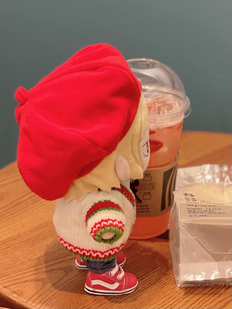 #꼬마즈_HQ 
오늘 세련미max니까 같이 봐주시술..?
ㄴ요즘 ‘세련’이라는 단어 잘 안쓰..
    ㄴ일단 배나온 꼬마켄마는 귀엽네효