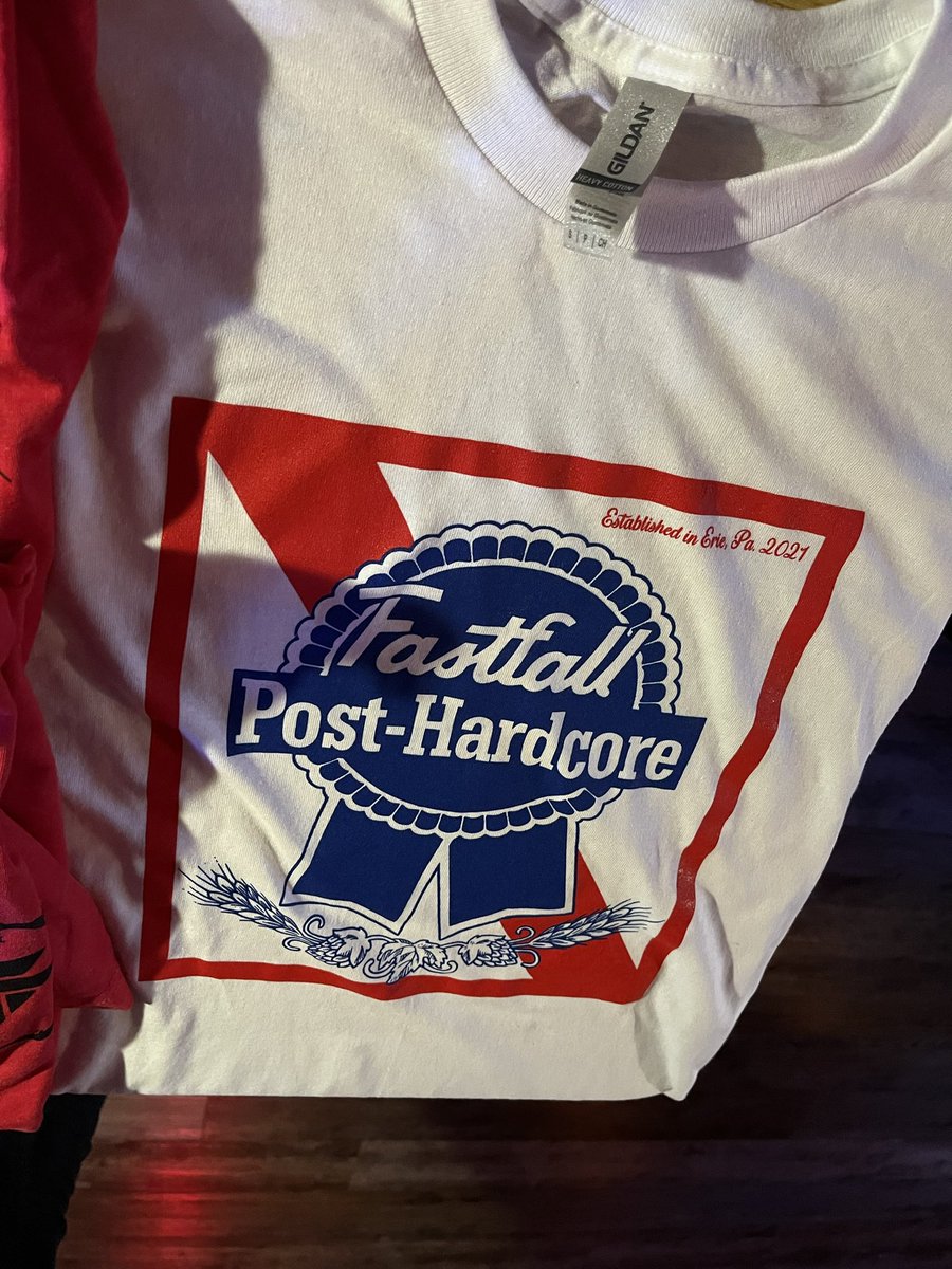 Fastfall814's tweet photo. Hey @PabstBlueRibbon do you approve? #PBR #pabstblueribbon #posthardcore #eriepa #fastfall https://t.co/yJV5Kc7rWO