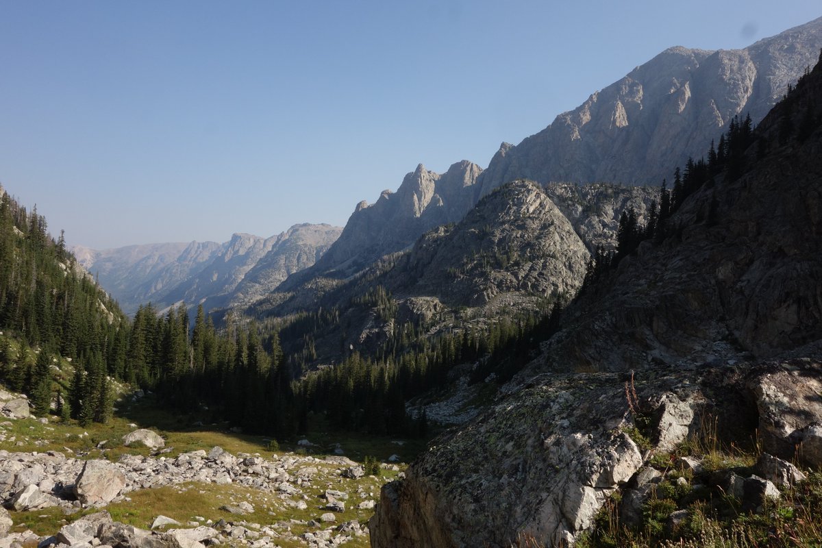 CDNST1's tweet image. Want to win some great gear AND help steward the CDT? 💙 Take the #PledgeToProtect!
continentaldividetrail.org/pledge-to-prot…