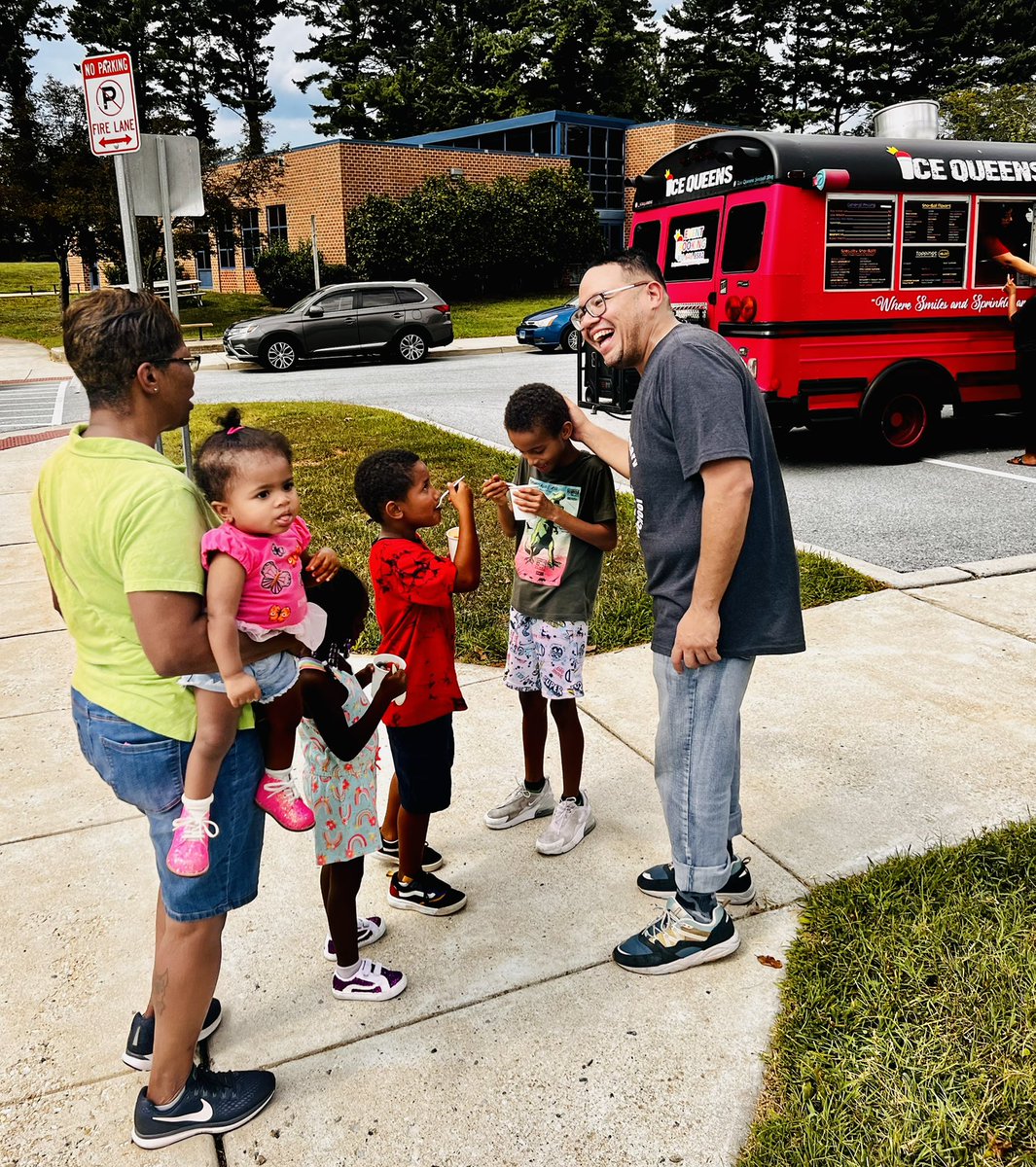 DanaBisker's tweet photo. Thank you @WinfieldESBCPS, for coming out this afternoon to “Cool Down” with us! #watchusgrow #BCPSTogether @almorrow0430 @Mrs_S_Berger https://t.co/tEvh2JPBeA