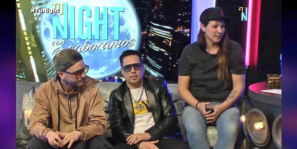 cristimace2's tweet photo. Viendo a @LOSCALIGARIS en #TuNight , Cuando @GaboRamos  menciono los alfajores se me hizo agua la boca.
El alfajor cordobés es un manjar (quiero uno por Dios)

@MartinCaligaris @JuanTaleb @marianpellegrin https://t.co/MyQKzk3Oik