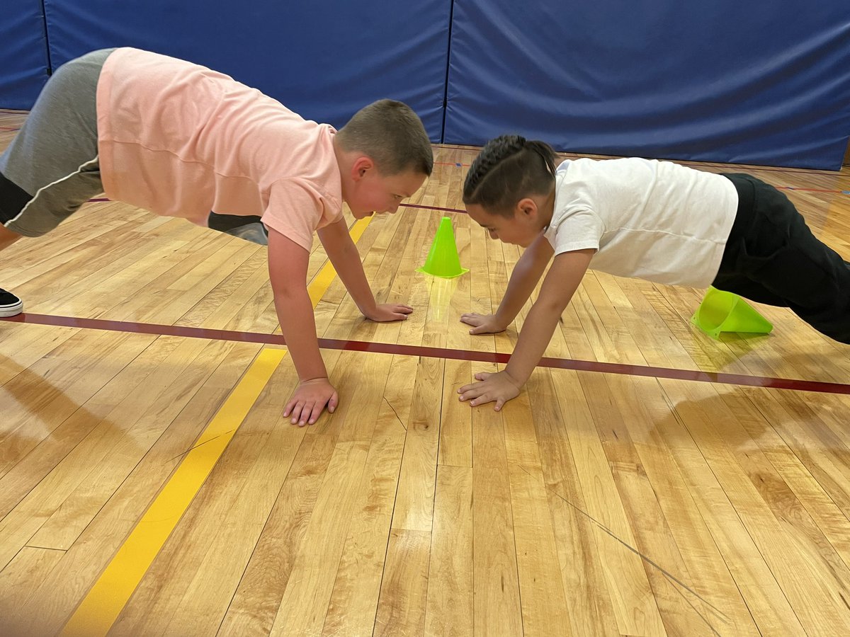 This is what physical learners look like? <a href="/WilmoreDavis/">WilmoreDavis</a> #physed