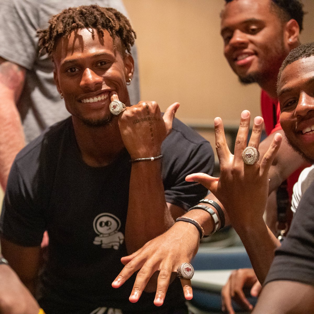 MSUMustangs's tweet photo. FOOTBALL | @MSUTexasFB presented the bling Thursday night, begin run for six Lone Star Conference title next week! #StangGang https://t.co/kVLCgqEHQw