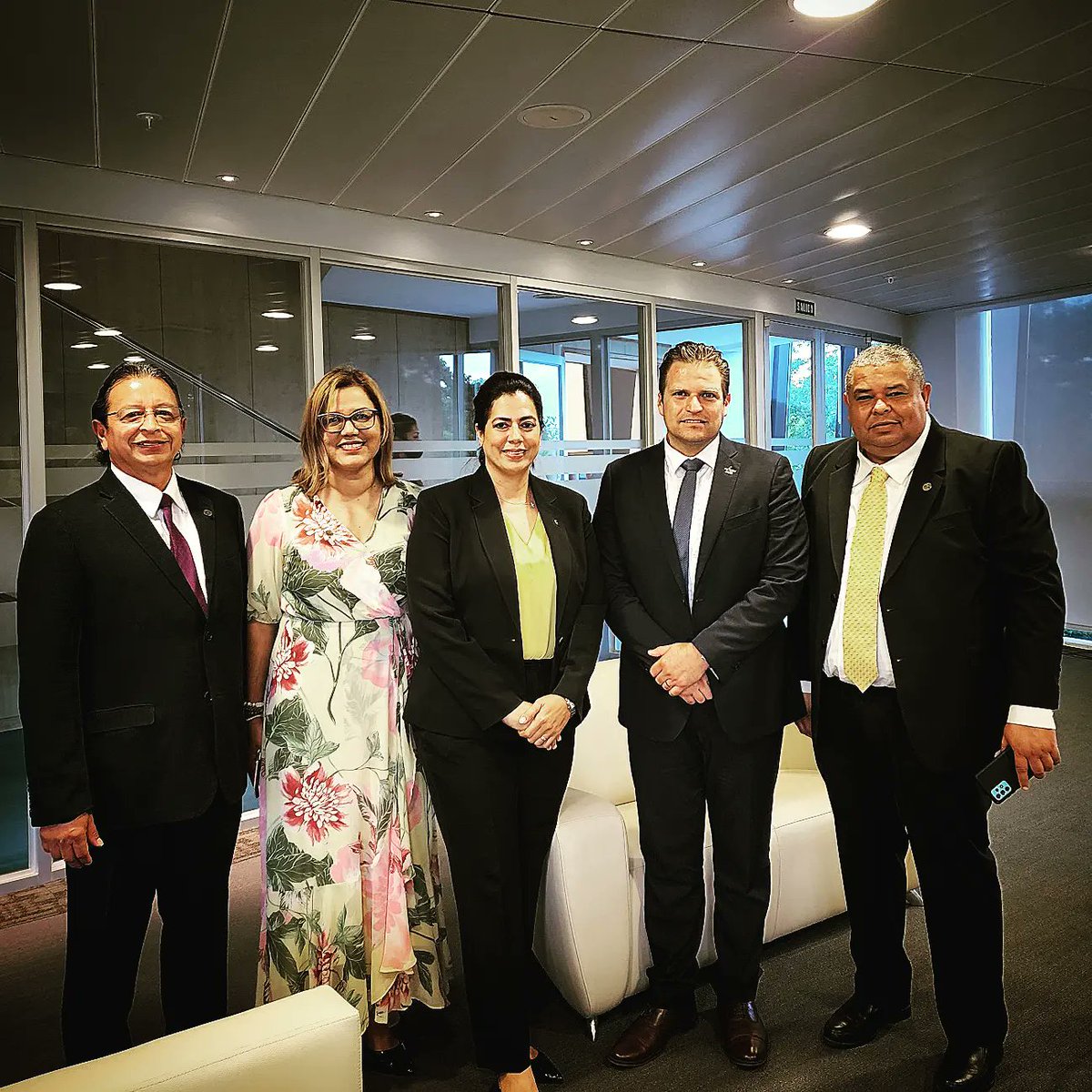 Un honor acompañar al @coicispia y <a href="/SPIApanama/">SPIA | Panamá</a> en la Inauguración del #XVCONGRESOINTERNACIONAL de Ingenieria Civil, representando a la <a href="/FEMCIC1/">FEMCIC, A.C. Oficial</a>

Seguimos ratificando la Hermandad que #mexico tiene con #latinoamerica

#femcicsomostodos 
#FEMCIC 
#spiapanama