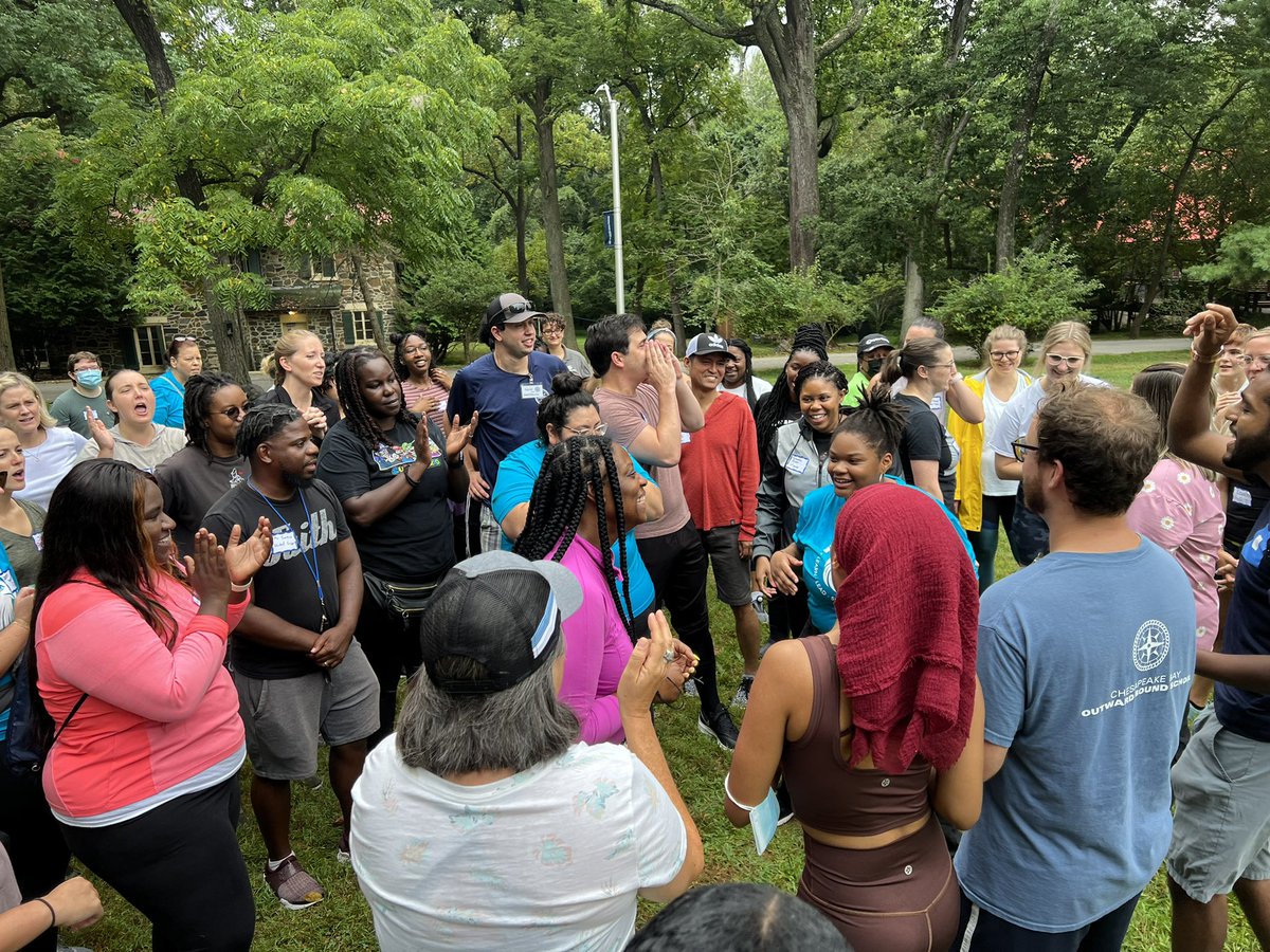 Olia Hardy tweet media