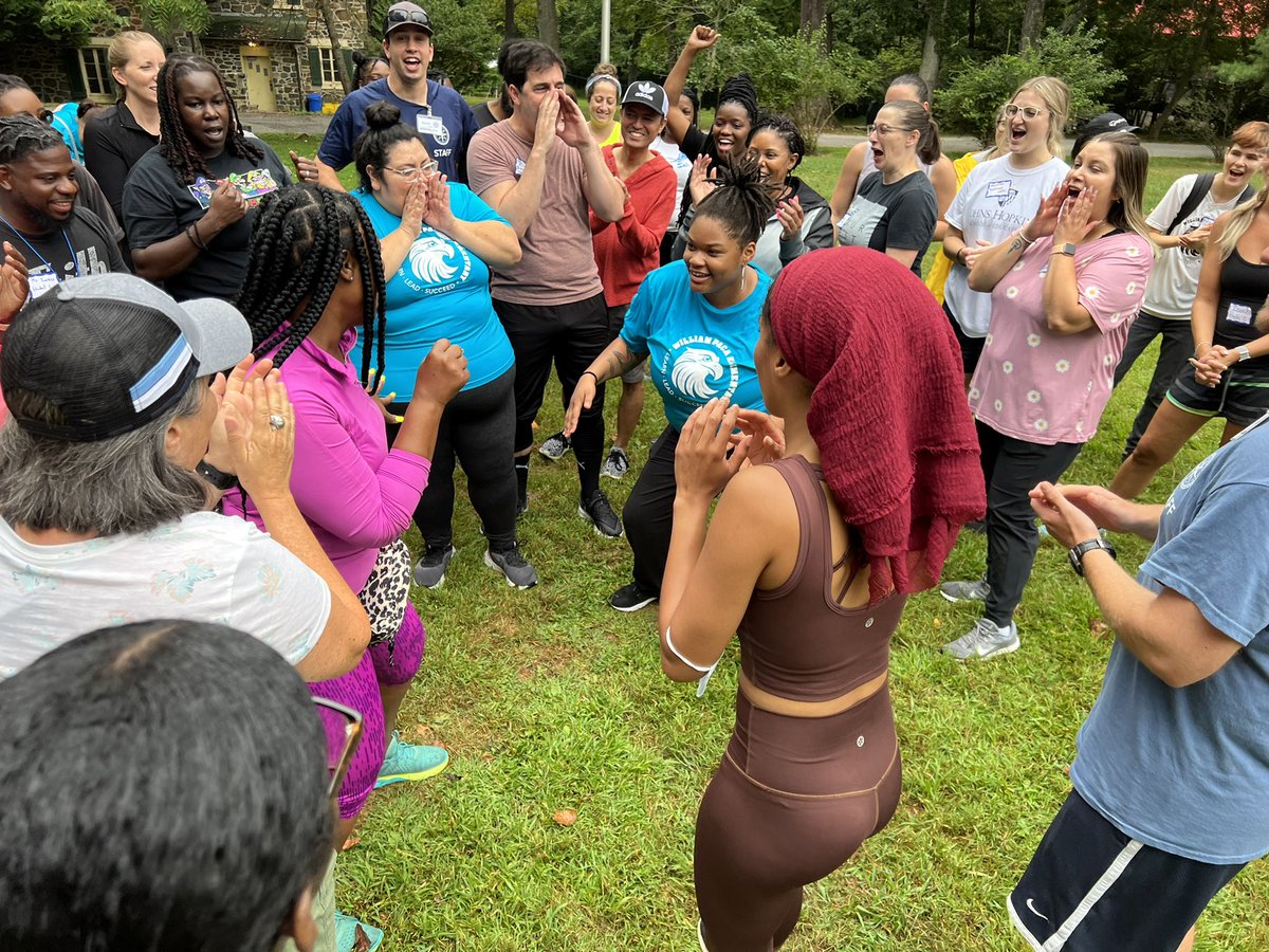 Olia Hardy tweet media