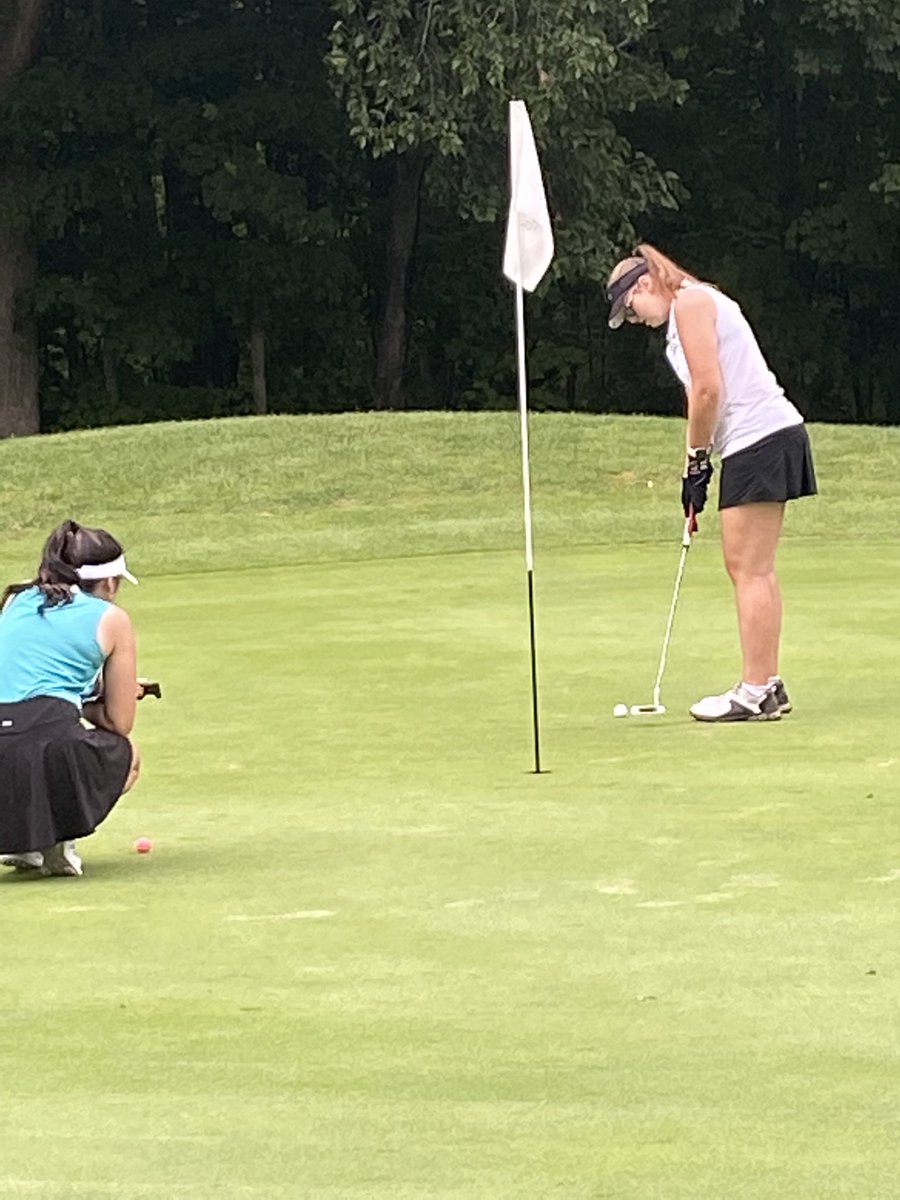 FranktonHS_Golf's tweet photo. The Lady Eagles (185) played well today vs New Castle (222) at Westwood GC!
Bella Dean 42
Chloe Wenger 42
Hannah Cain 49
Kylie Tomlinson 52
Launa Hamaker 55
@hunt_Rob @FranktonAthleti @michelle_garmon https://t.co/SOAT5sAWzp