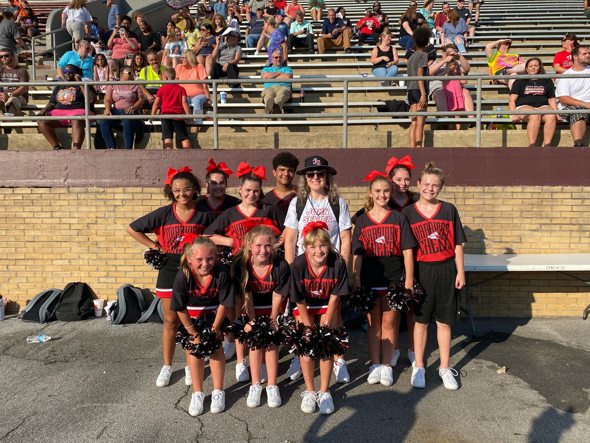 DrShannaSmith's tweet photo. All these years I thought I was a basketball coach, but look at me now! #coachsevier3 #cheertastic https://t.co/3FOFwn0sHo