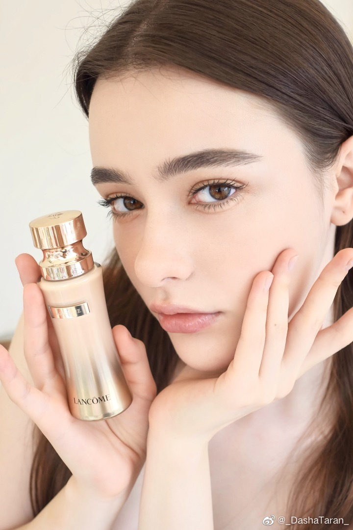teamdashans's tweet photo. Lacome Product.
The secret of this young beautiful model

#dashataran #teamdashans #fadashataran https://t.co/KdjeTpyiq0