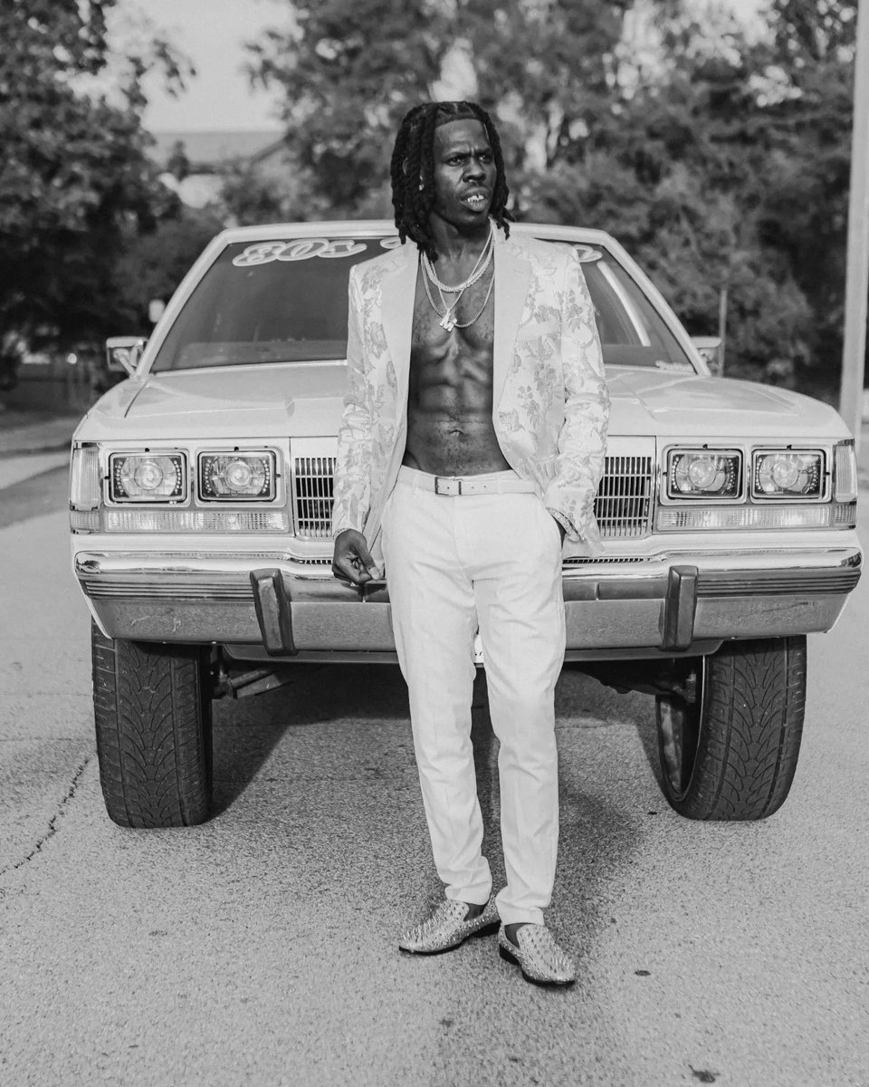 MikeDiddy410's tweet photo. Pimpin Ain't Easy Sucka! 💯😎
Like A Pimp Video shoot! Day 2
Video coming soon.🤫
#fyp #BTS #DMV #mikediddy #likeAPimp #artist #model #allplatforms #salisbury #OnSet #pimpin https://t.co/r9ooDiodHJ