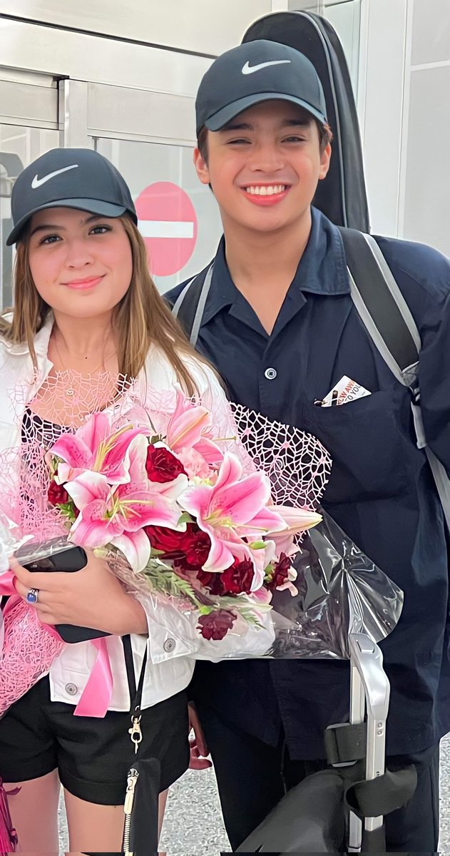 aDC00512's tweet photo. KDLEX 1stBILLBOARDinKOREA

#KDLexIdolPickBestIntlArtist

#KDEstrada 
#KDLex 
#AlexaIlacad https://t.co/QdmND7PUHs